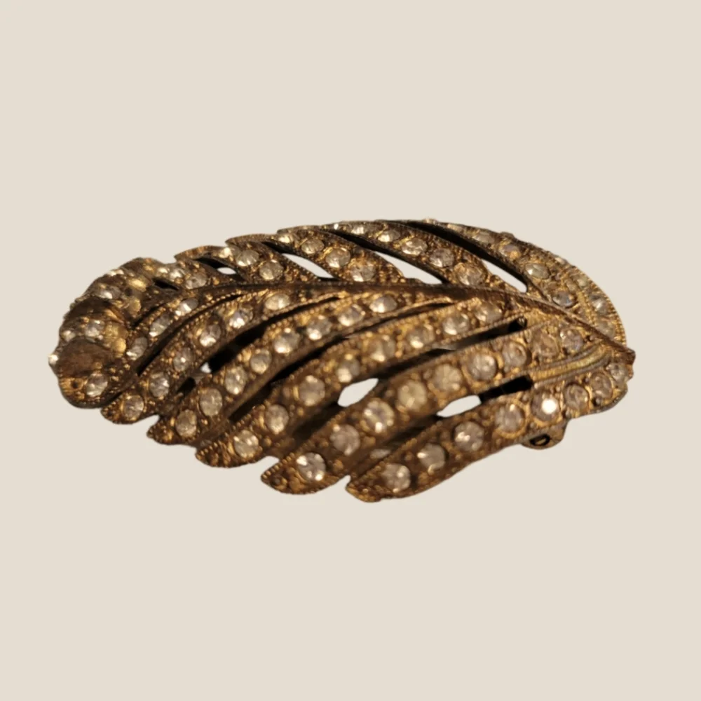 Vintage Dress Clip - Picture 2 of 5
